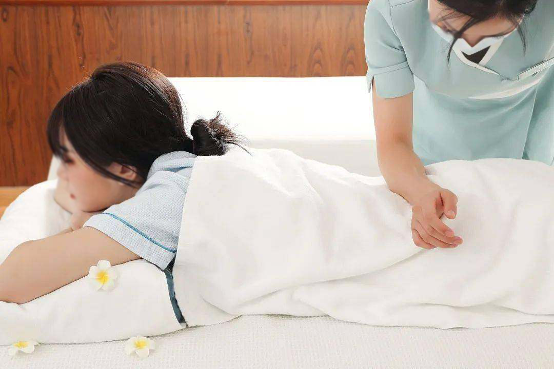 樂康醫(yī)療器械：負壓拔罐器怎么使用？